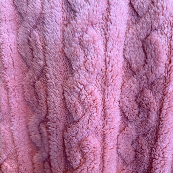 Cozy Pink Robe - Picture 6 of 6